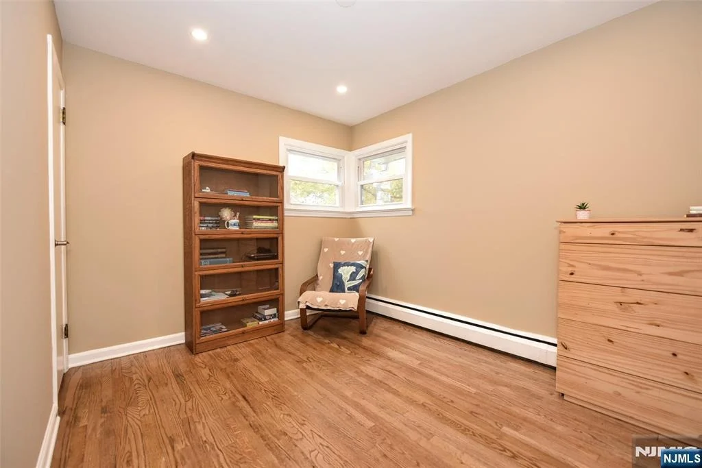 Photo of 82 Grove