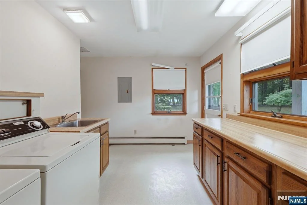 Photo of 23 Glendale