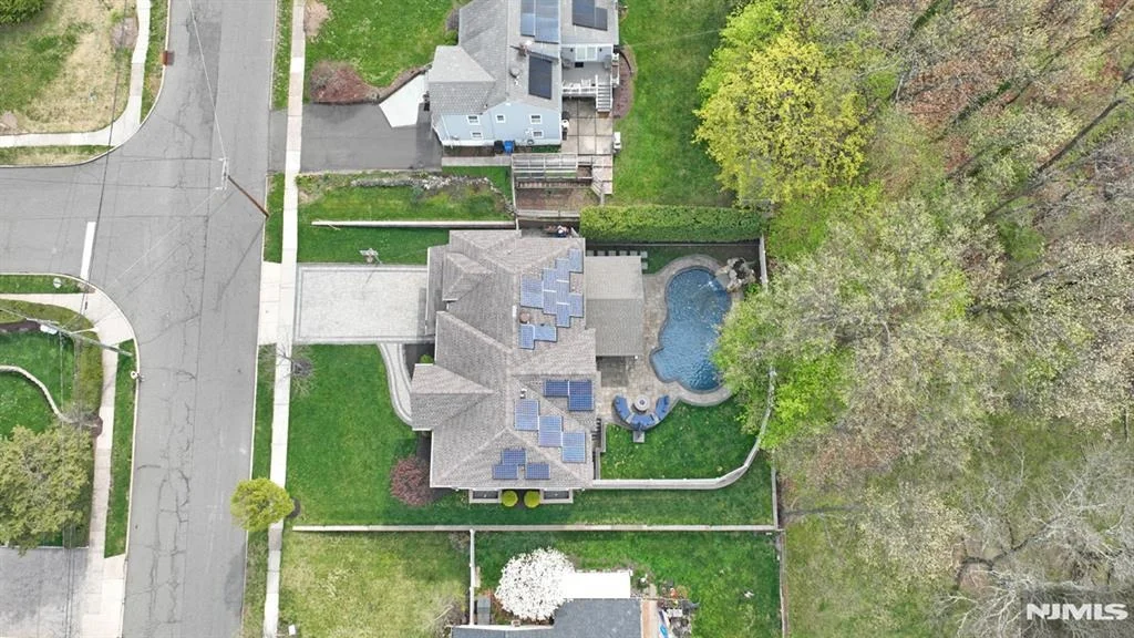 Photo of 106 Arnot