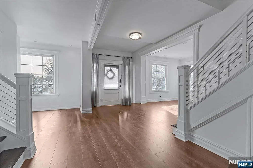 Photo of 449 Park