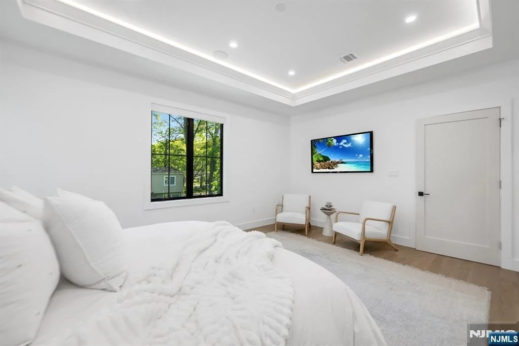 Photo of 357 Pleasant