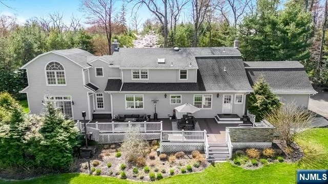 Photo of 202 Chestnut Ridge