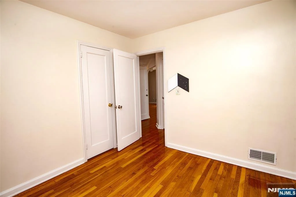Photo of 352 Billington