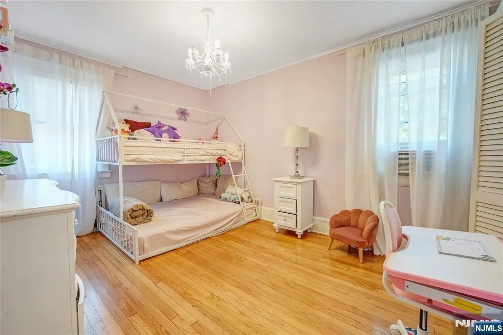 Photo of 776 Maple