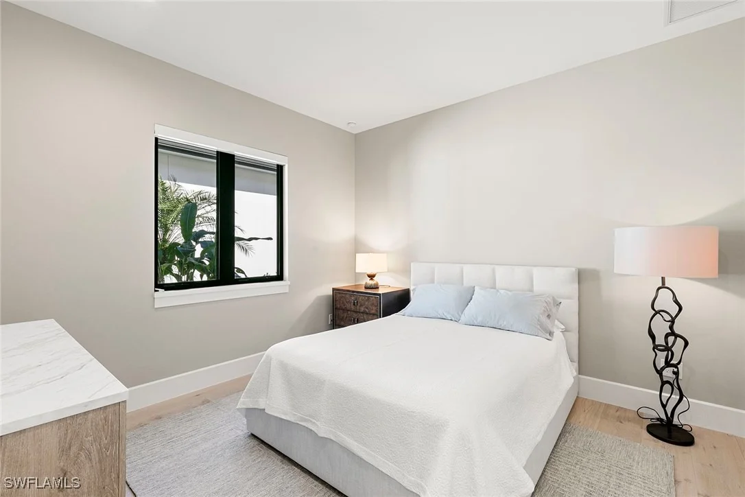 Photo of 2036 Cambridge Park Drive