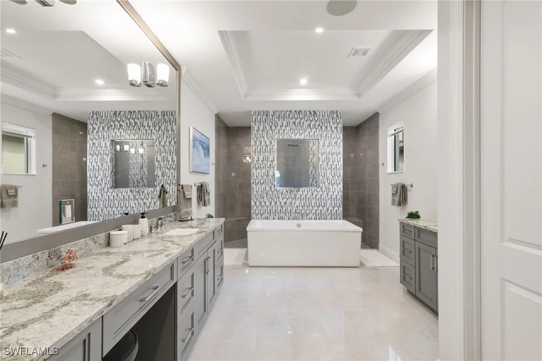 Photo of 9098 Montserrat Drive