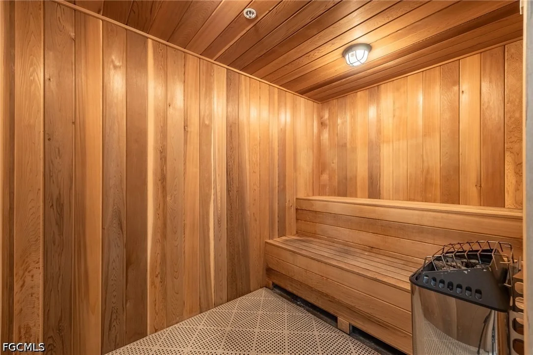 Photo of Unit B214 at 21460 Strada Nuova Circle