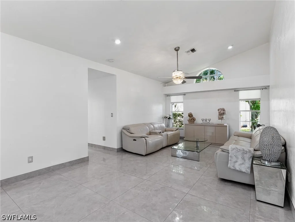 Photo of 22690 Island Lakes Drive