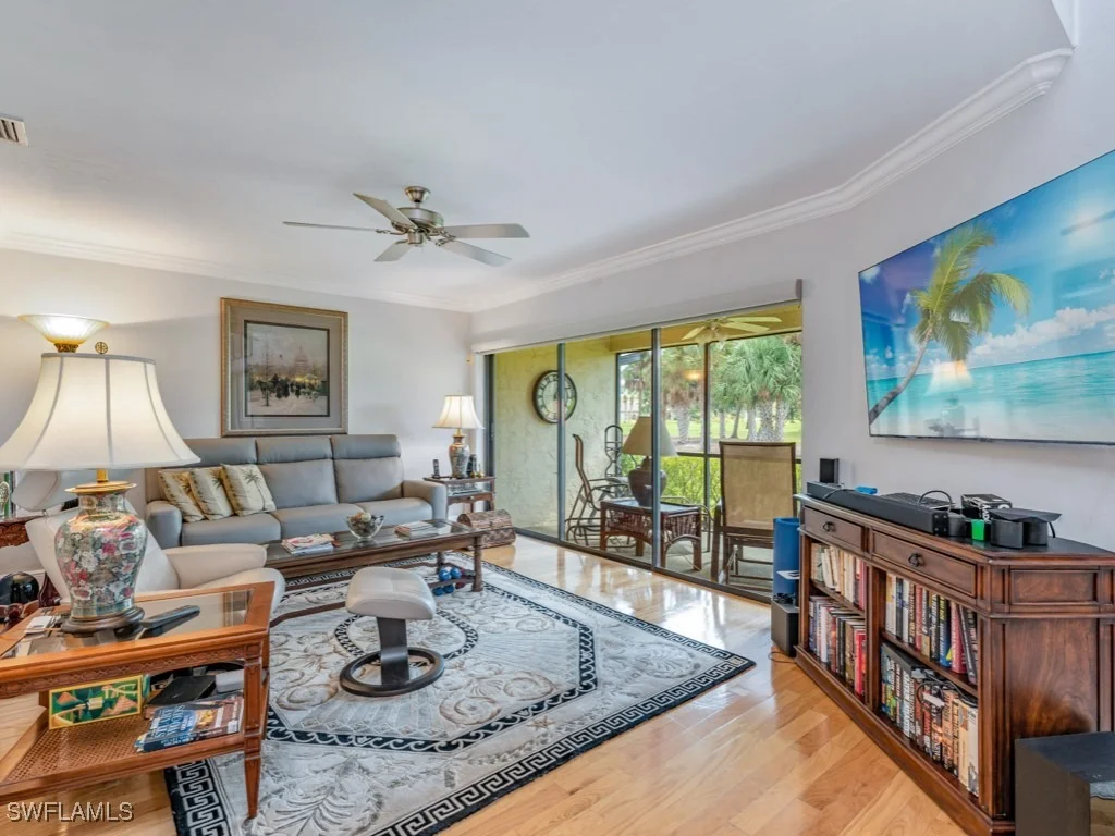 Photo of Unit 3 at 594 Augusta Boulevard