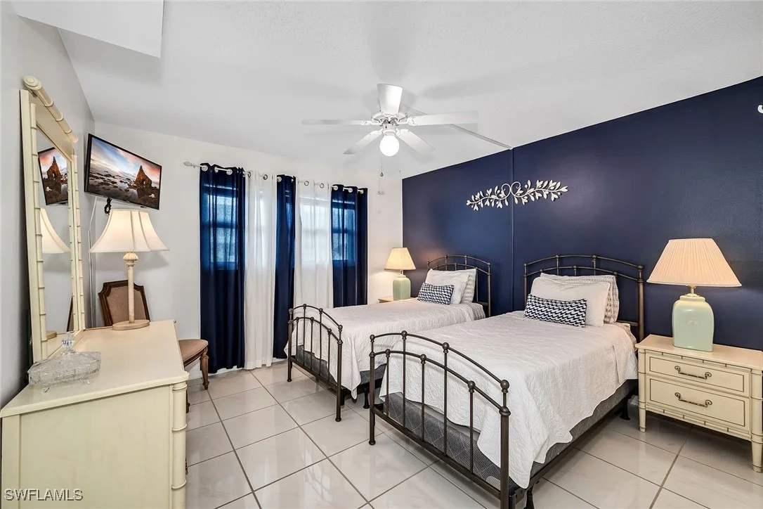 Photo of Unit 3B at 200 Valley Stream Drive