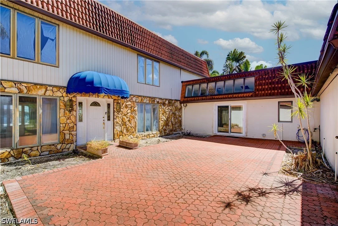 Photo of 11 Capri Boulevard