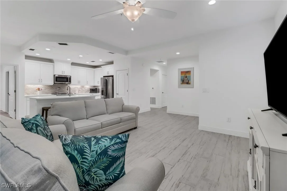 Photo of Unit 1801 at 6953 Avalon Circle