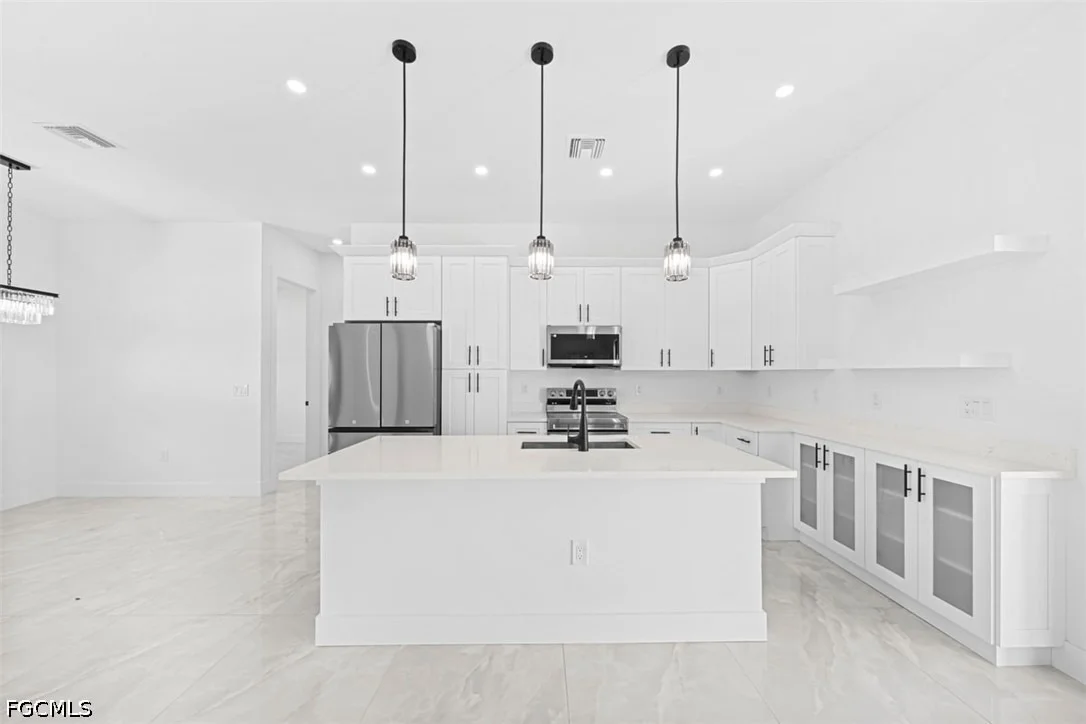 Photo of 442 Redwing Street SW