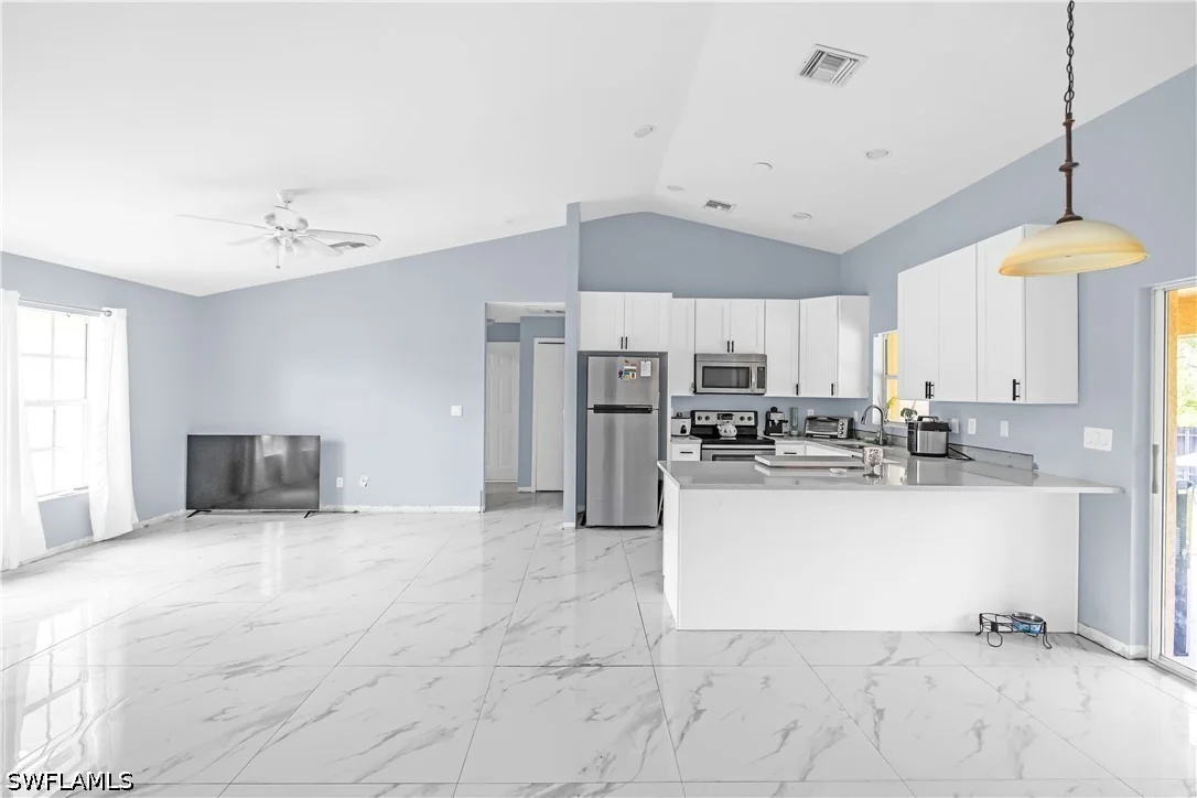 Photo of 551 Eisenhower Boulevard