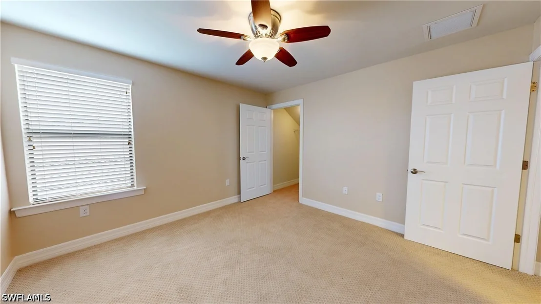 Photo of 6264 Victory Drive