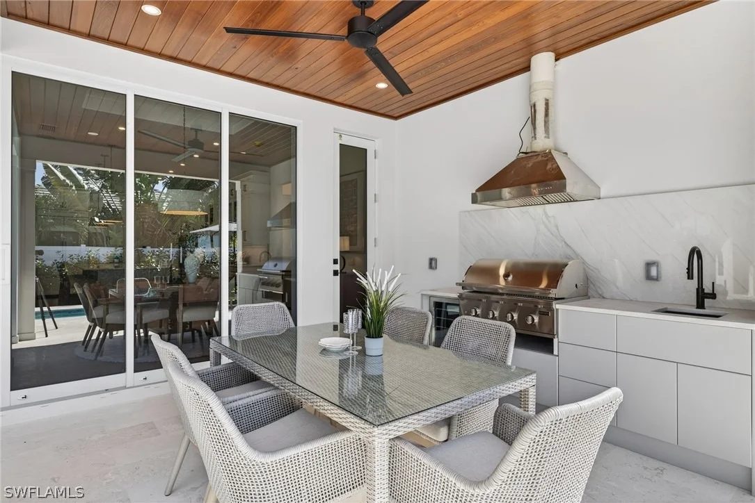 Photo of 766 95th Avenue N