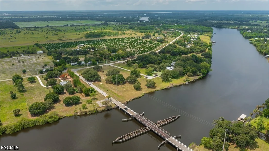 Photo of 75 Ft Denaud Bridge Way