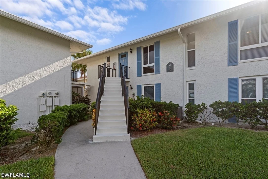 Photo of Unit 4 at 263 Palm Drive