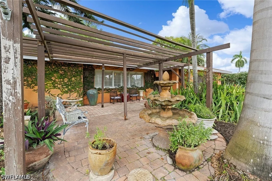 Photo of 511 Eastwood Drive