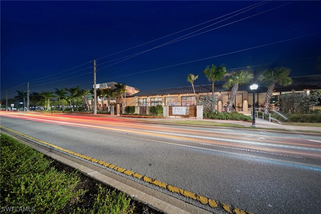 Photo of 2649 Riverview Drive