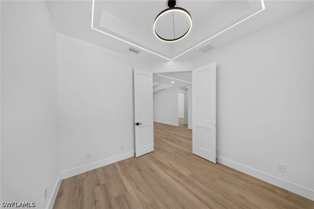 Photo of 533 6th Street SE
