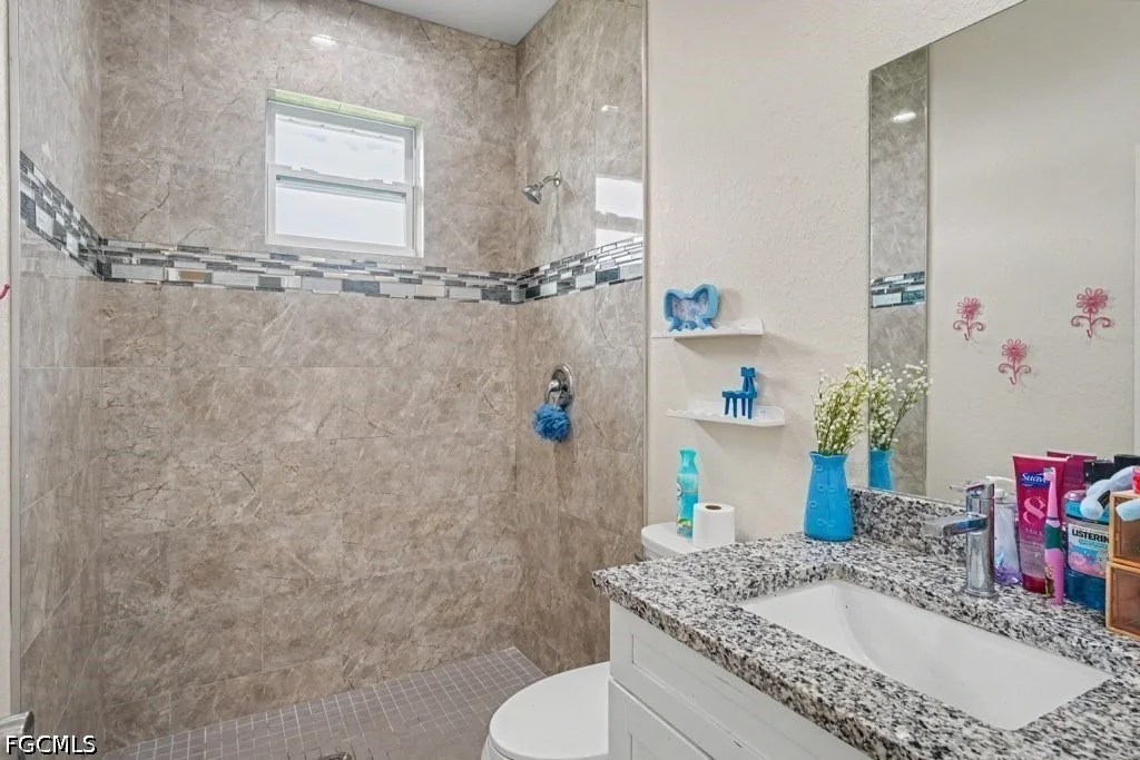 Photo of 8006 Oakleaf Circle