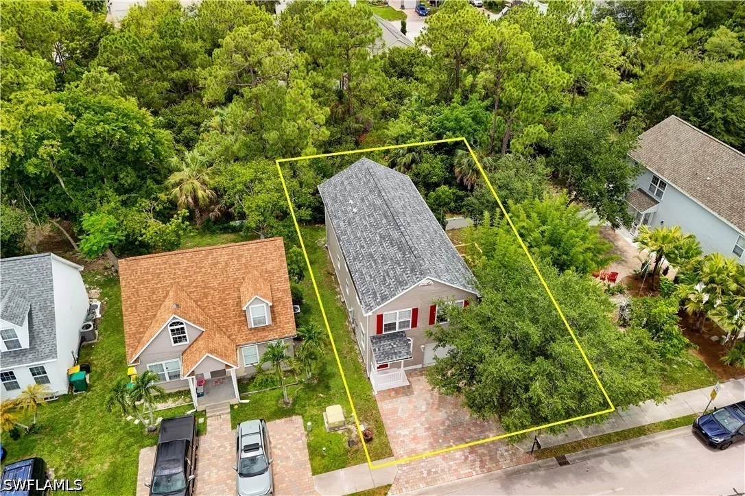 Photo of 434 Leawood Circle