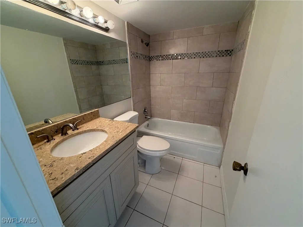 Photo of Unit 24 at 4900 Biscayne Drive