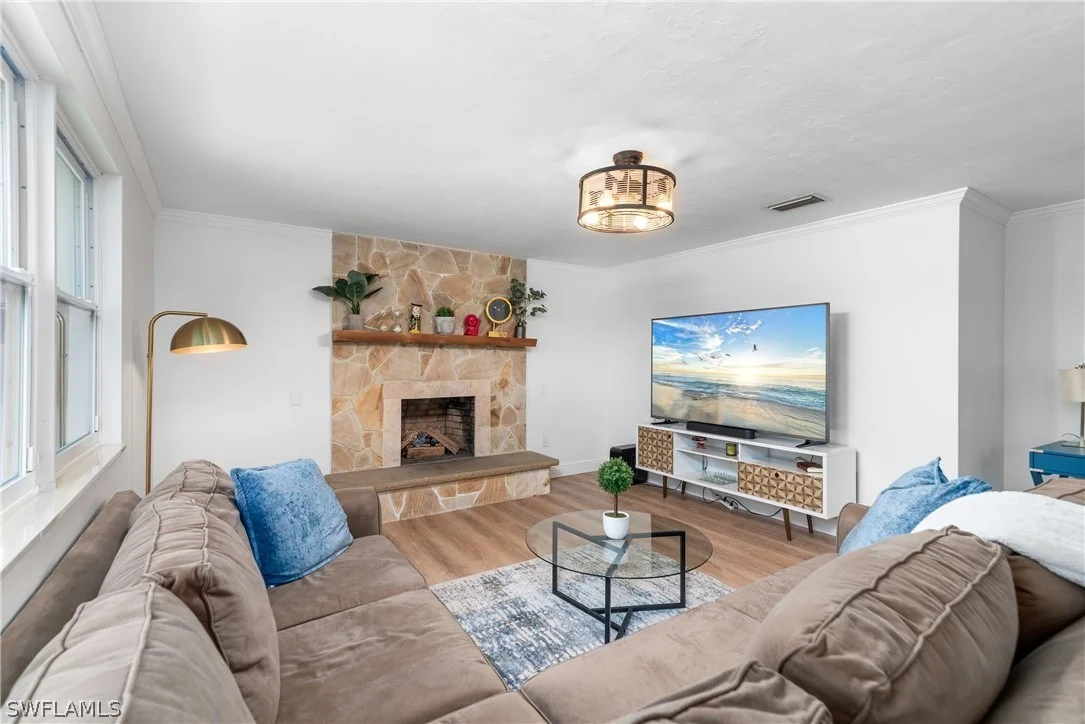 Photo of 237 Burning Tree Drive