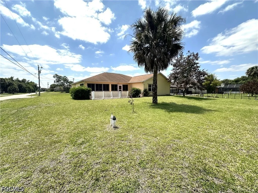 Photo of 2409 Del Ray Place