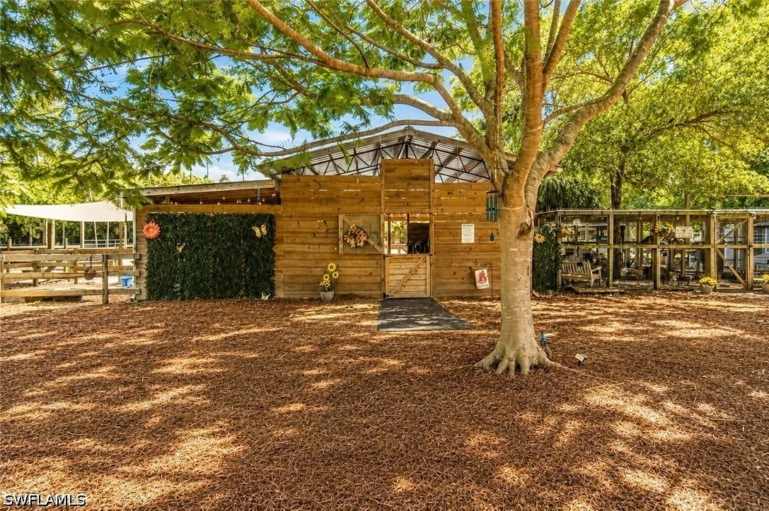 Photo of 5737 Hidden Oaks Lane