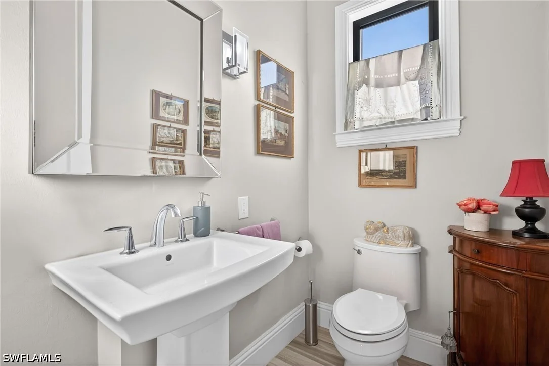 Photo of 519 97th Avenue N