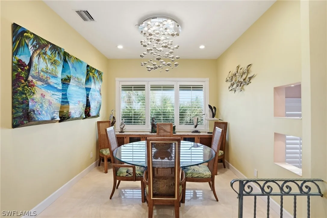 Photo of 211 Kingfisher Drive