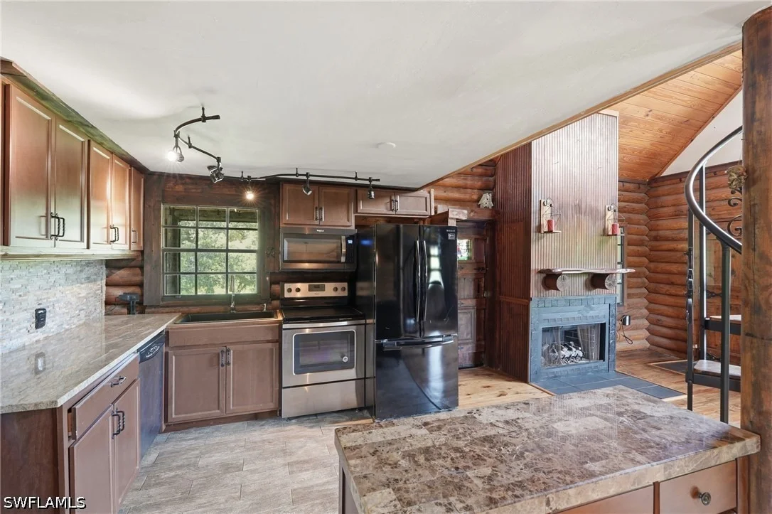 Photo of 3935 24th Avenue SE