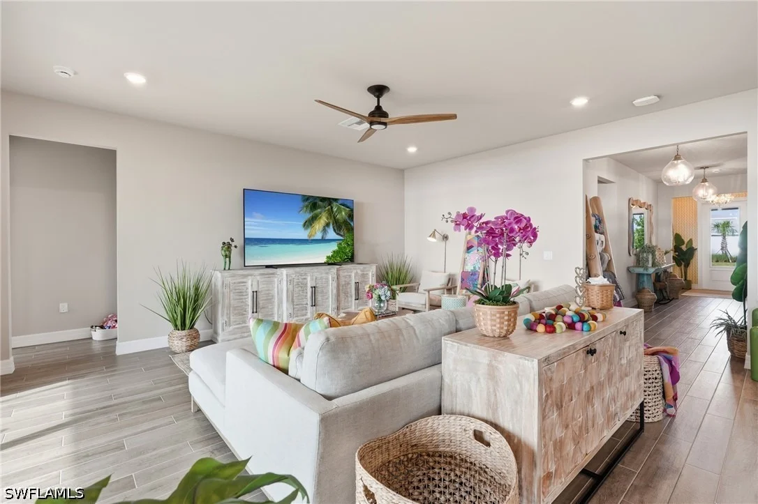 Photo of 44573 Frontier Drive
