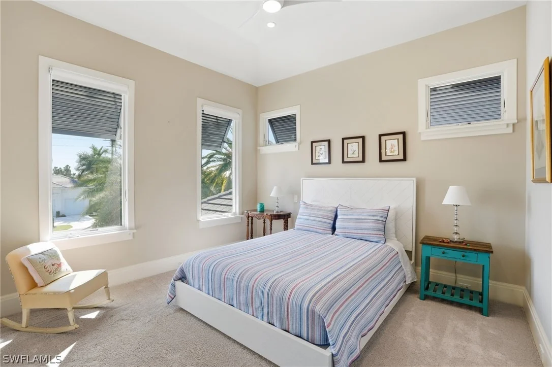 Photo of 725 Harbour Drive