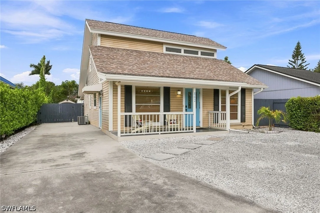 Photo of 862 97th Avenue N