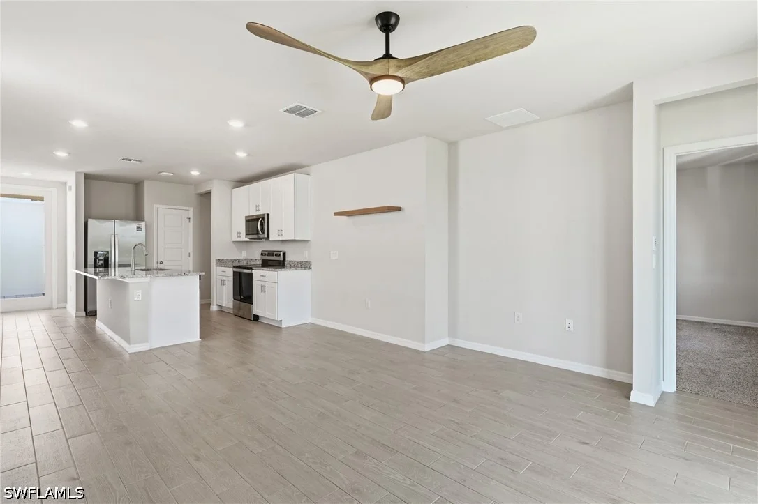 Photo of 44197 Frontier Drive
