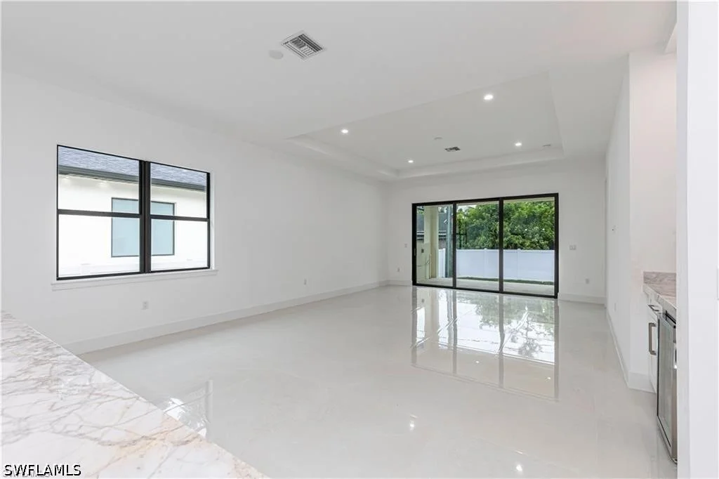 Photo of 3098 Pine Tree Drive