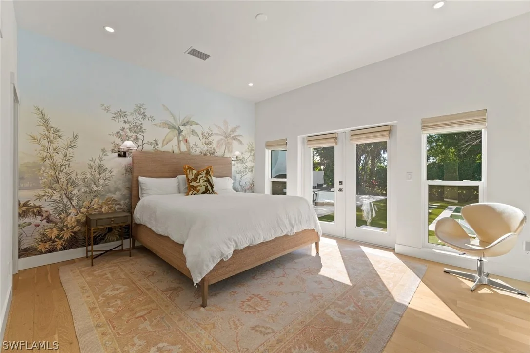 Photo of 1949 ALAMANDA Drive