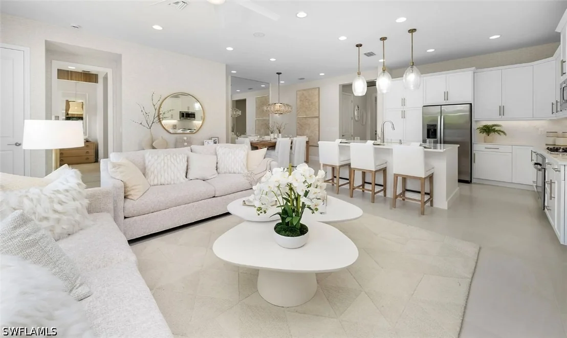 Photo of 2669 Hyacinth Place