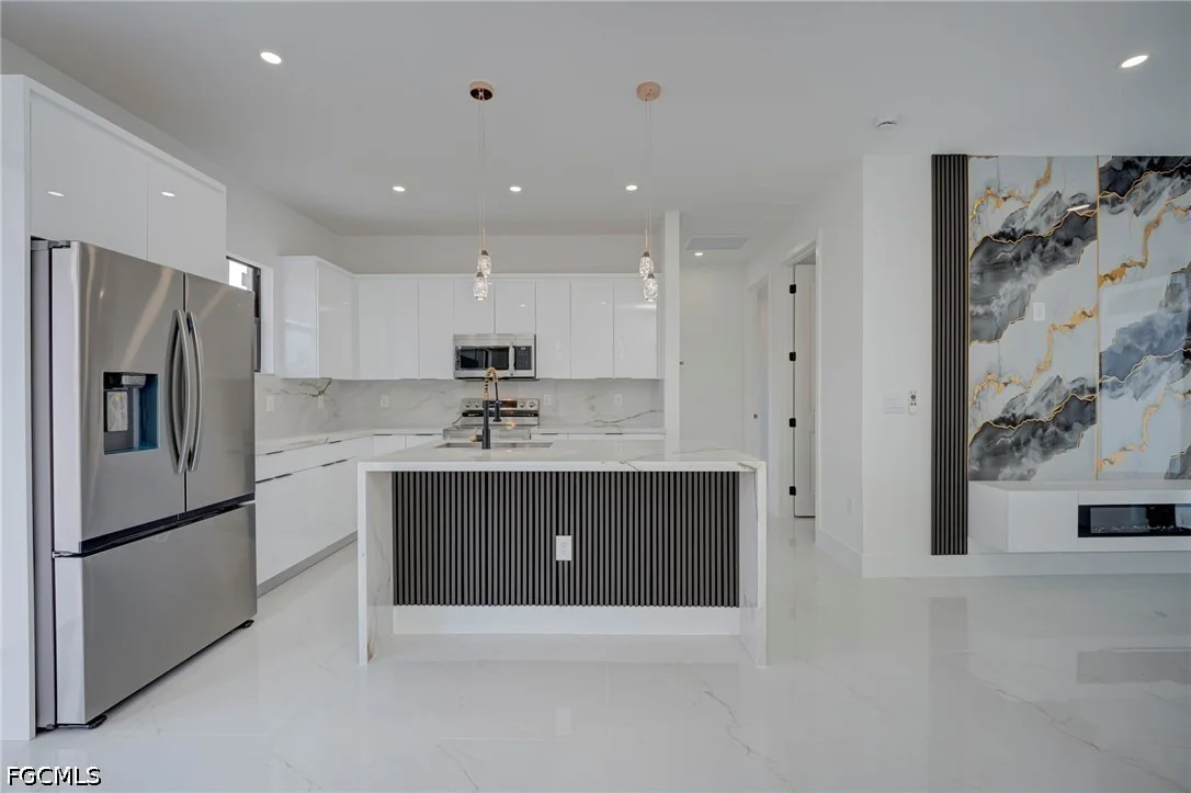 Photo of 1004 Pine Avenue