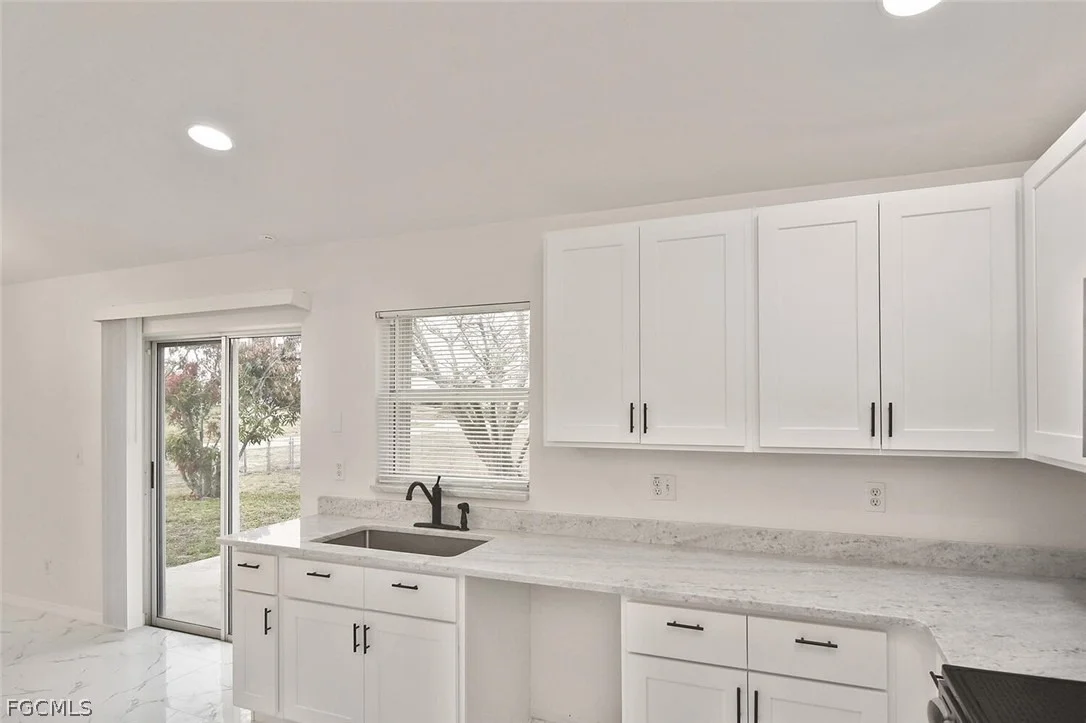 Photo of 530 Peerless Circle