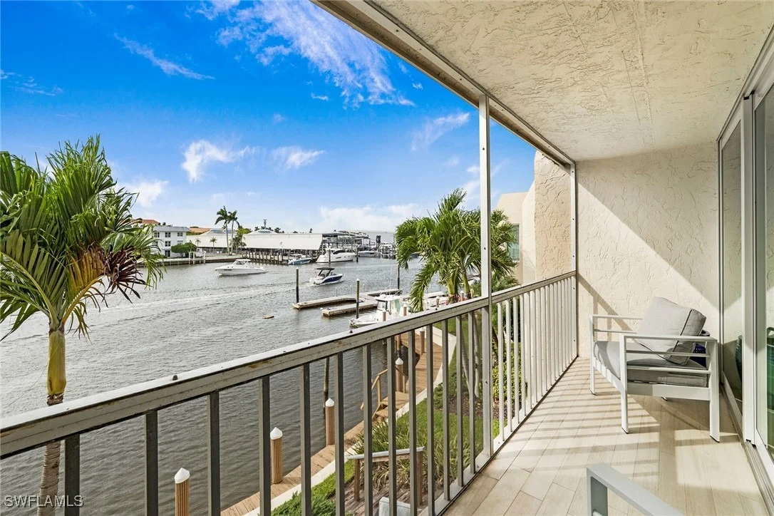 Photo of Unit 209 at 800 River Point Drive