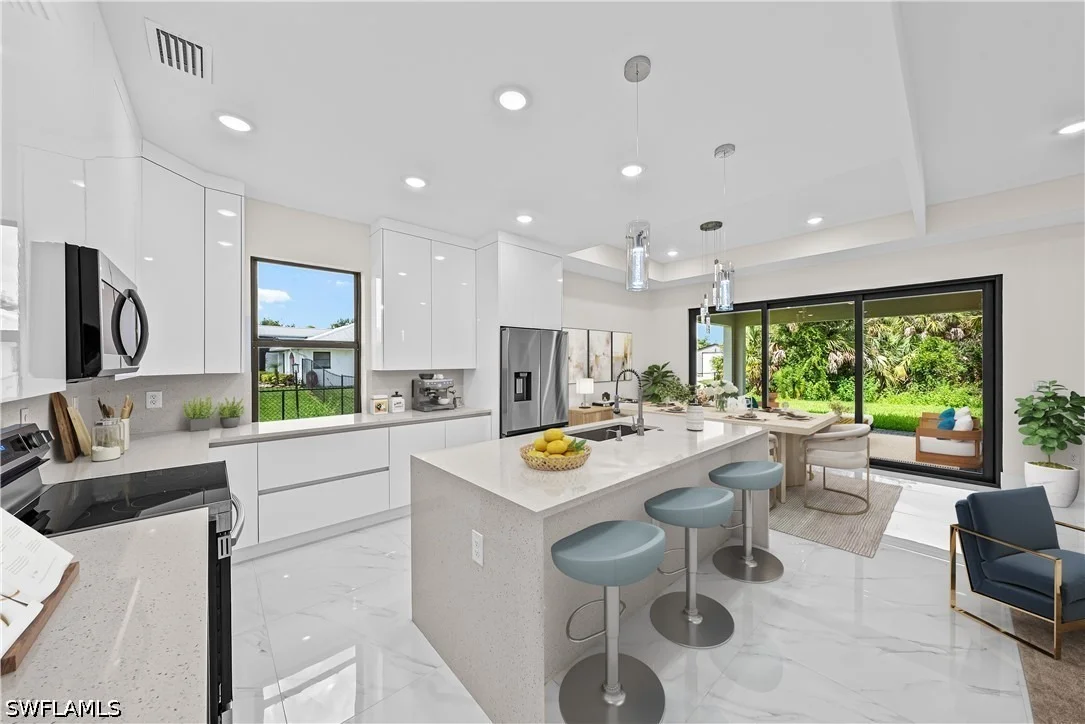 Photo of 4335 Wilson Boulevard N