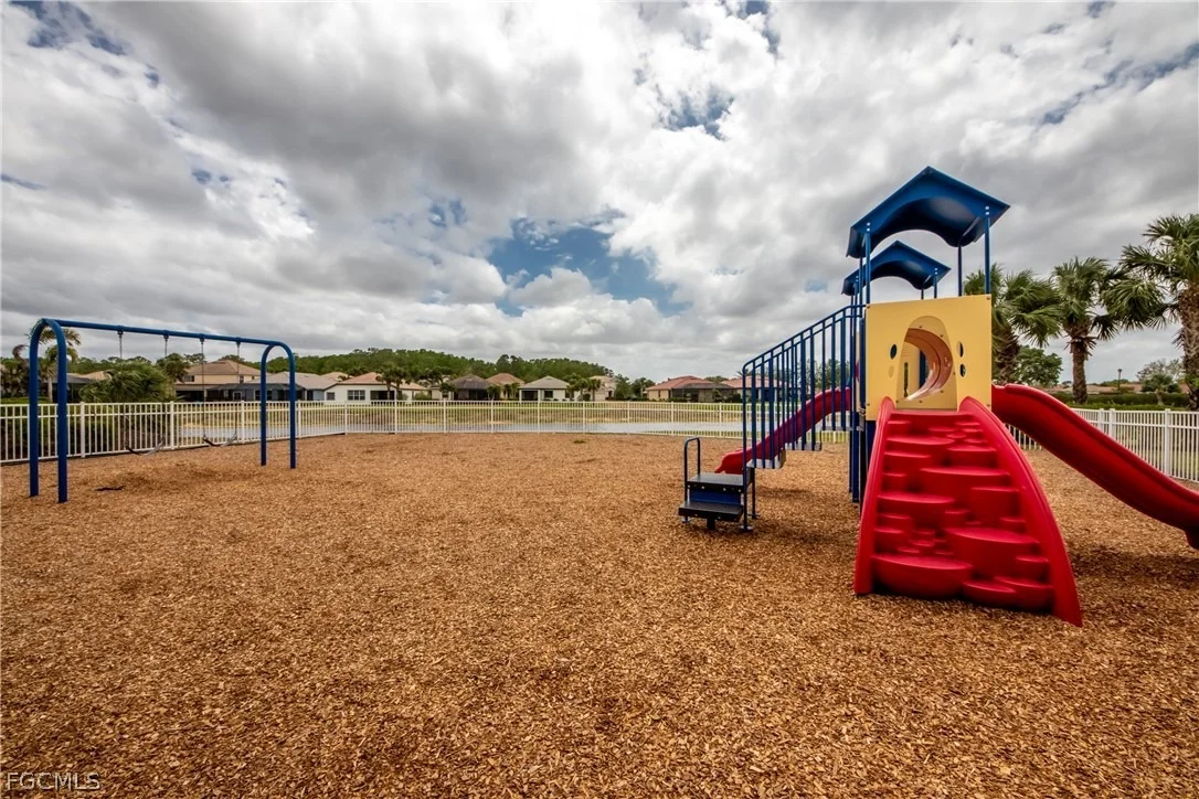 Photo of 3514 E Hampton Circle