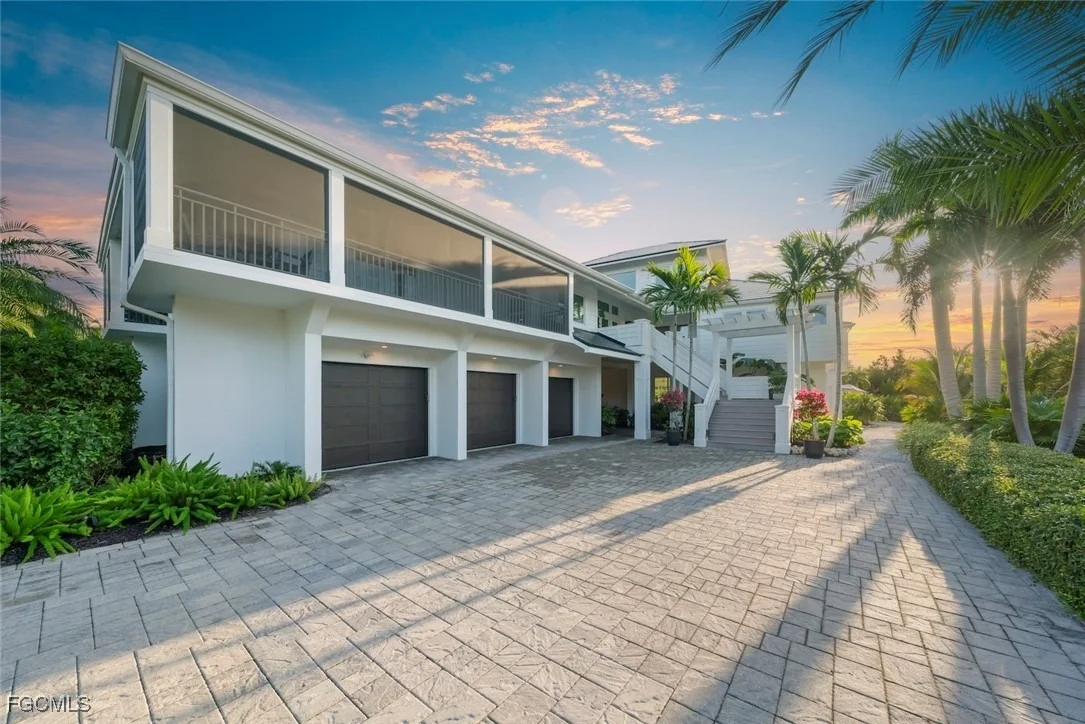 Photo of 5145 Joewood Drive