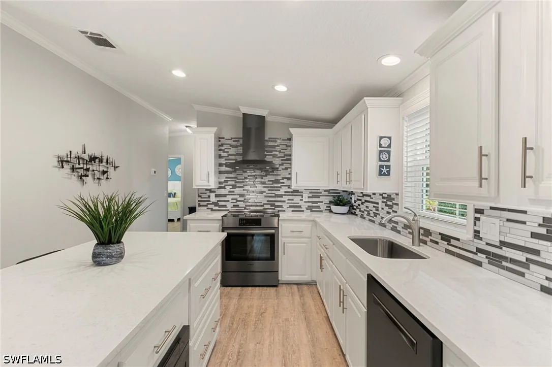 Photo of 1366 Diamond Lake Circle