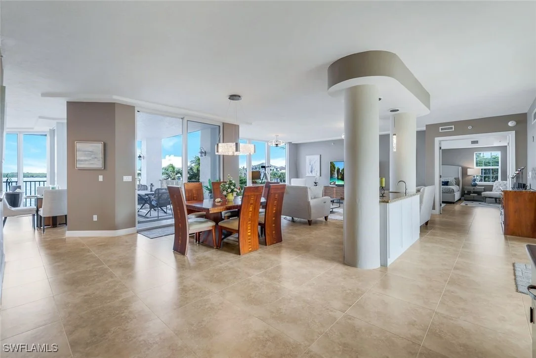 Photo of Unit 206 at 700 La Peninsula Boulevard
