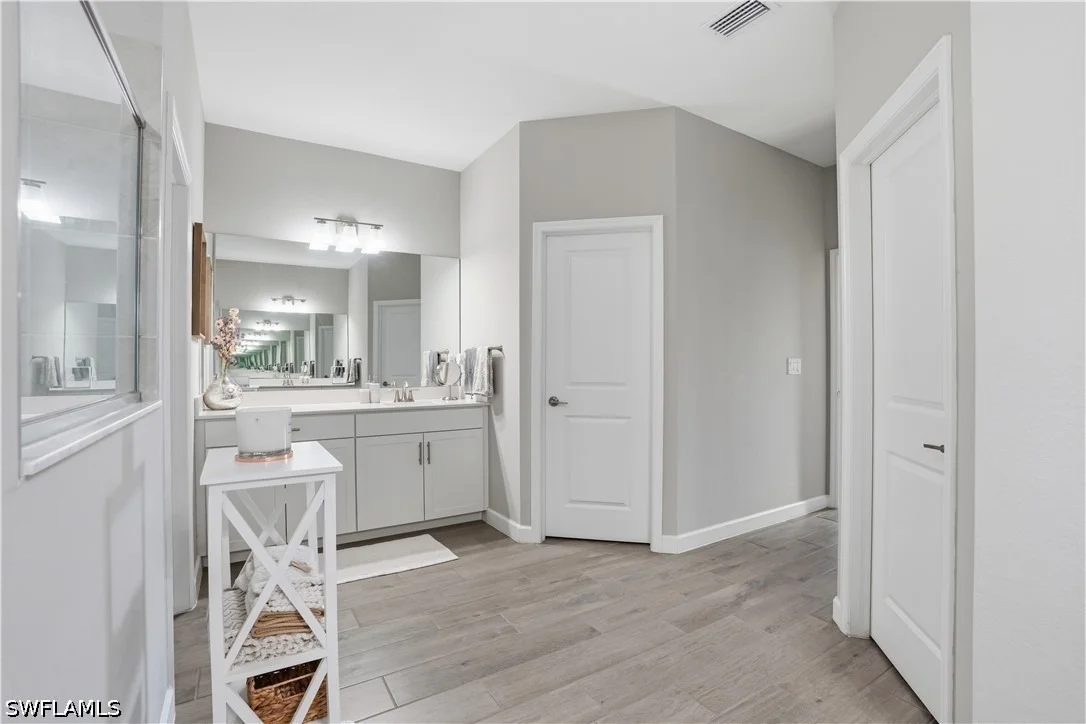 Photo of 1384 Birdie Drive